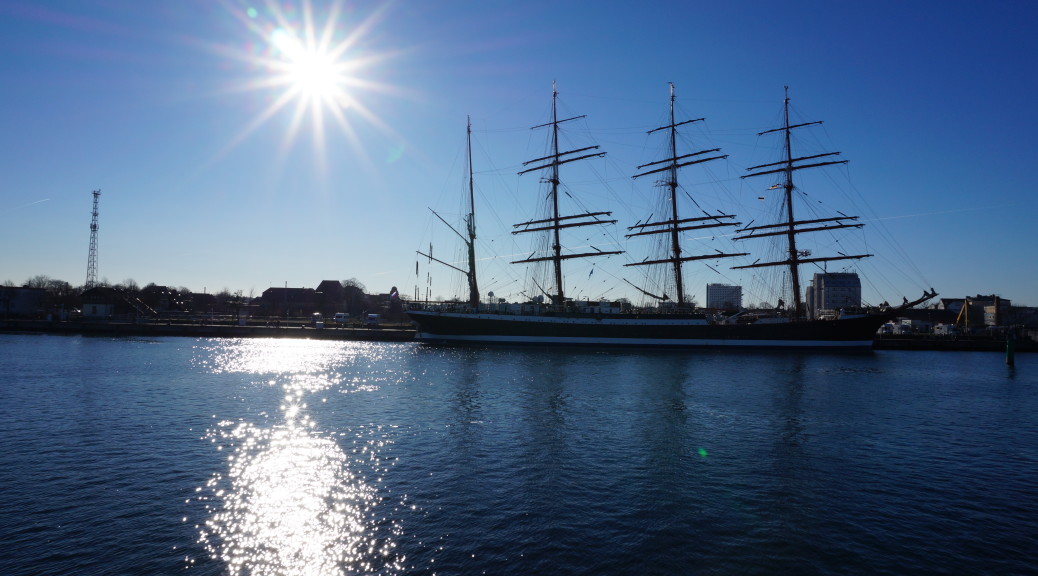 Segelboot in Warnemünde