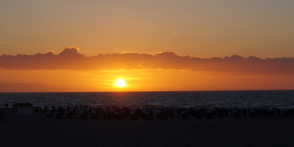 Sonnenuntergang in Warnemünde